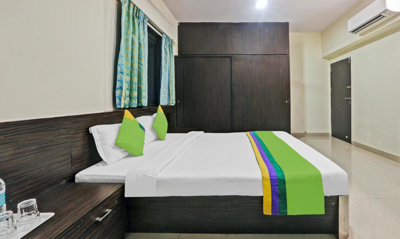 Treebo Trend Bandra Apartments Bombay Exterior foto