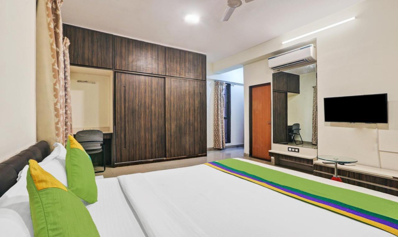 Treebo Trend Bandra Apartments Bombay Exterior foto